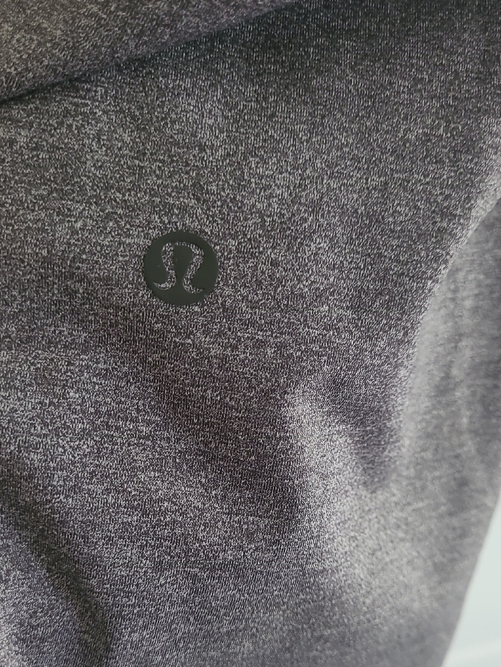 Lululemon On The Fly Pants. Size 6 - Picture 3 of 8